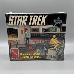AMT Ertl Star Trek Model Kit U.S.S. Enterprise Command Bridge - New & Sealed!